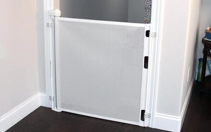 Retractable Pet Gate